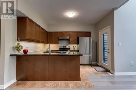6 Wildrose Trail Collingwood ON L9Y 0J4