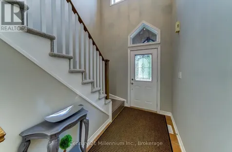 6 Wildrose Trail Collingwood ON L9Y 0J4