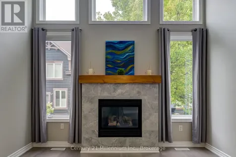 6 Wildrose Trail Collingwood ON L9Y 0J4