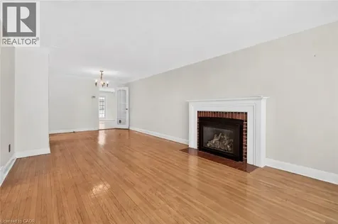 727 Brant Street Burlington ON L7R 2H6