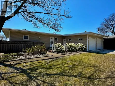 285 Baygrove Line Dunnville ON N1A 2W8