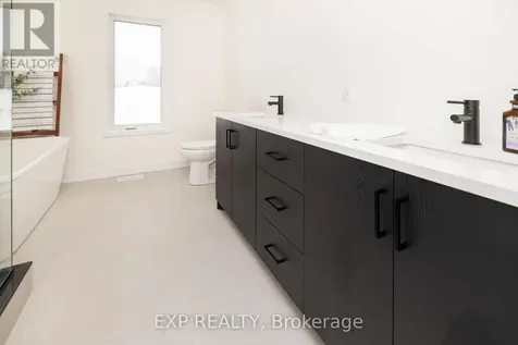 229 Trudeau Crescent Russell ON K4R 1E5