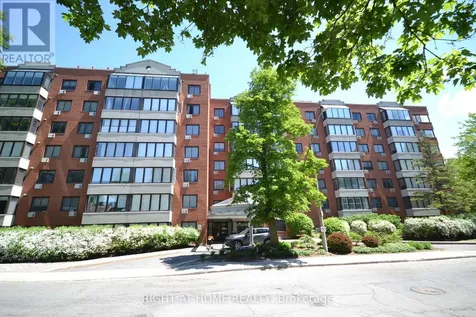 225 Alvin Road North Ottawa ON K1K 4H6