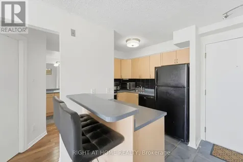 225 Alvin Road North Ottawa ON K1K 4H6
