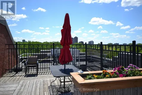 225 Alvin Road North Ottawa ON K1K 4H6