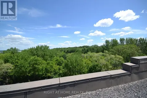 225 Alvin Road North Ottawa ON K1K 4H6