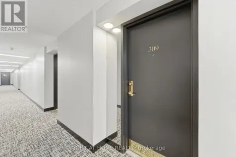 225 Alvin Road North Ottawa ON K1K 4H6