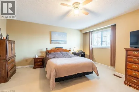53 Myrtle Avenue St. Catharines ON L2M 5W2