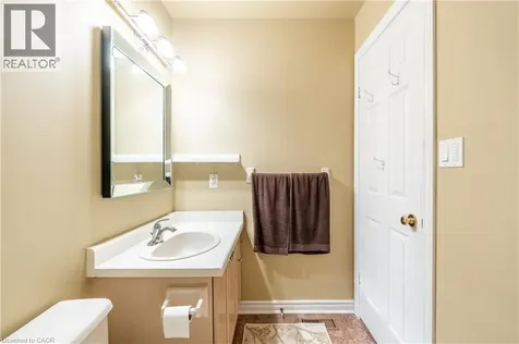 53 Myrtle Avenue St. Catharines ON L2M 5W2