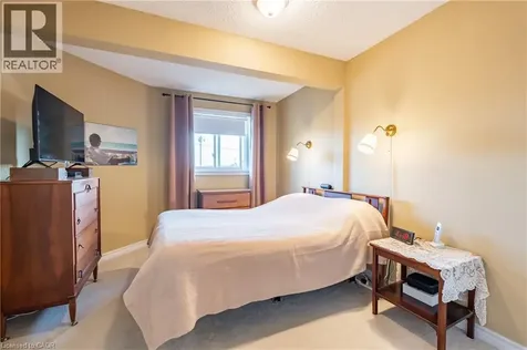 53 Myrtle Avenue St. Catharines ON L2M 5W2