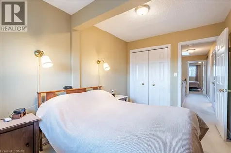 53 Myrtle Avenue St. Catharines ON L2M 5W2