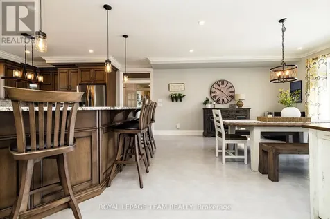 9459 Mccuan Road Beckwith ON K7C 0C4