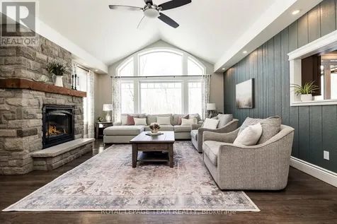 9459 Mccuan Road Beckwith ON K7C 0C4