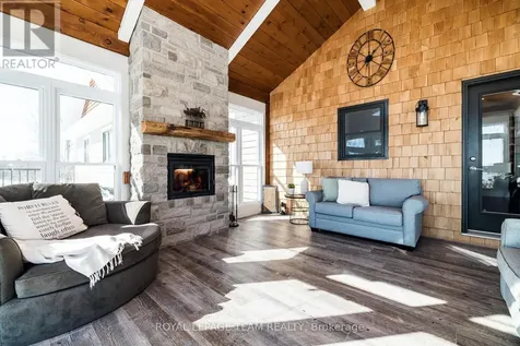 9459 Mccuan Road Beckwith ON K7C 0C4
