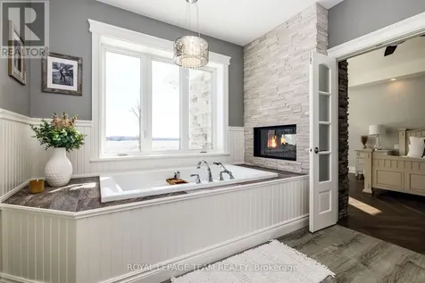 9459 Mccuan Road Beckwith ON K7C 0C4