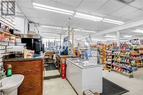 215 Grand River Avenue Brantford ON N3T 4Y3