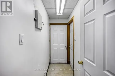 215 Grand River Avenue Brantford ON N3T 4Y3