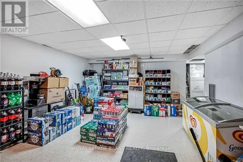 215 Grand River Avenue Brantford ON N3T 4Y3