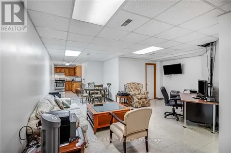 215 Grand River Avenue Brantford ON N3T 4Y3