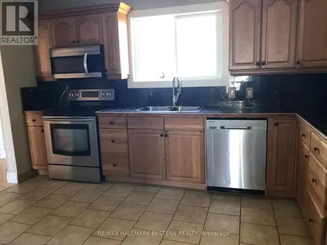 1027 Tara Road Selwyn ON K0L 1T0