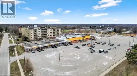 669 Colborne Street East Brantford ON N3S 3M8