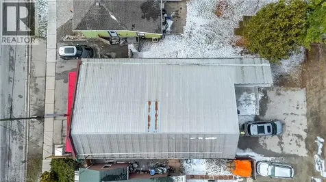 215 Grand River Avenue Brantford ON N3T 4Y3