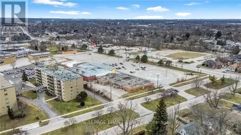 669 Colborne Street East Brantford ON N3S 3M8