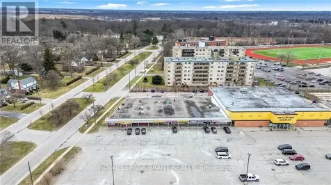 669 Colborne Street East Brantford ON N3S 3M8