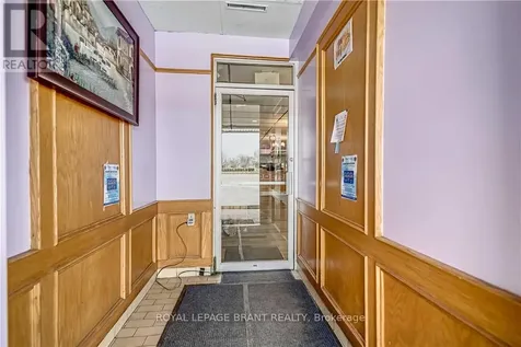 669 Colborne Street East Brantford ON N3S 3M8