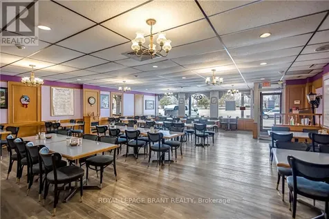 669 Colborne Street East Brantford ON N3S 3M8