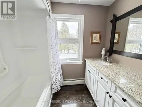 185 Morris Island Drive Ottawa ON K7S 3G7