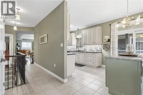 7 Gaddye Lane Binbrook ON L0R 1C0