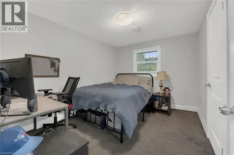 407 Castlegrove Place London ON N6G 1L1
