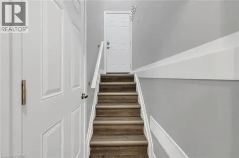 407 Castlegrove Place London ON N6G 1L1