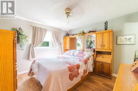 164 Winnipeg Avenue Minaki ON P0X 1J0
