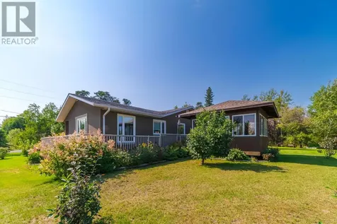 164 Winnipeg Avenue Minaki ON P0X 1J0