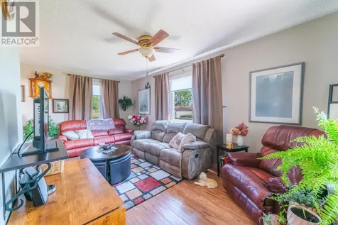 164 Winnipeg Avenue Minaki ON P0X 1J0