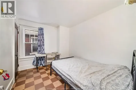 3245 Baby Street Windsor ON N9C 1K7