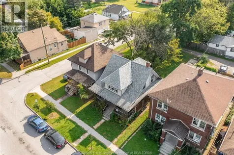 3245 Baby Street Windsor ON N9C 1K7