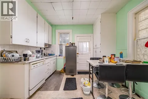3245 Baby Street Windsor ON N9C 1K7