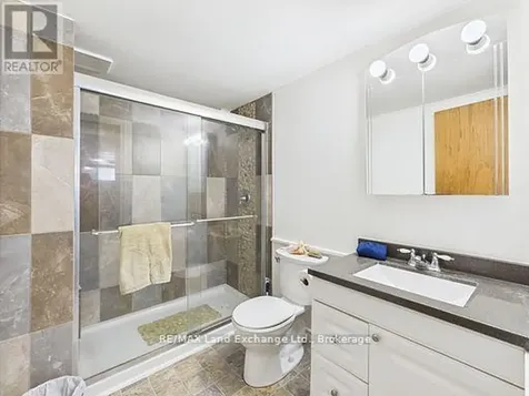 213 Huron Road Huron-kinloss ON N2Z 2X3
