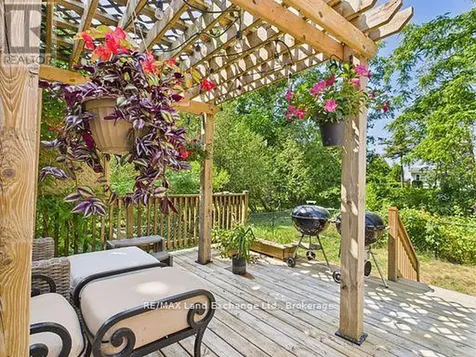 213 Huron Road Huron-kinloss ON N2Z 2X3