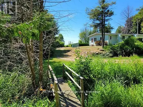 213 Huron Road Huron-kinloss ON N2Z 2X3