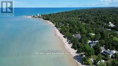 213 Huron Road Huron-kinloss ON N2Z 2X3
