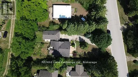 213 Huron Road Huron-kinloss ON N2Z 2X3