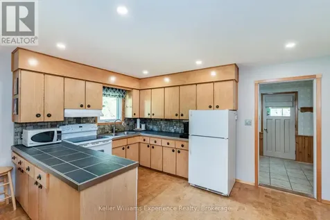 450 Concession 11 Road East Tiny ON L0L 2J0