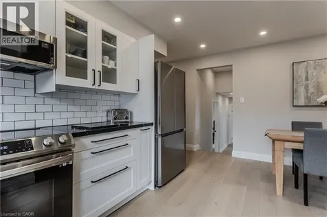 128 Margaret Avenue Stoney Creek ON L8G 3G8