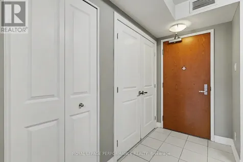 242 Rideau Street Ottawa ON K1N 0B7