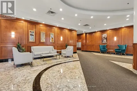 242 Rideau Street Ottawa ON K1N 0B7