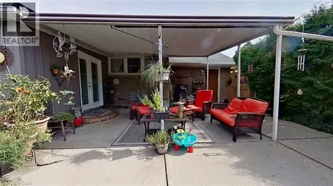 27 Hepburn Avenue St. Thomas ON N5R 4J4